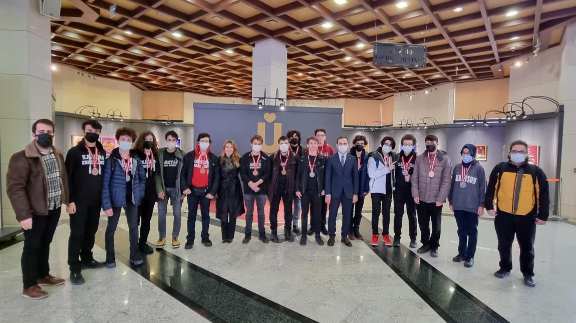 İstanbul Bilim Olimpiyatları Yarışması Ödül Töreni